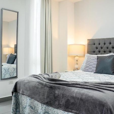 Moderno Y Acogedor Condominio En Zona Exclusiva San Pedro Sula Dış mekan fotoğraf