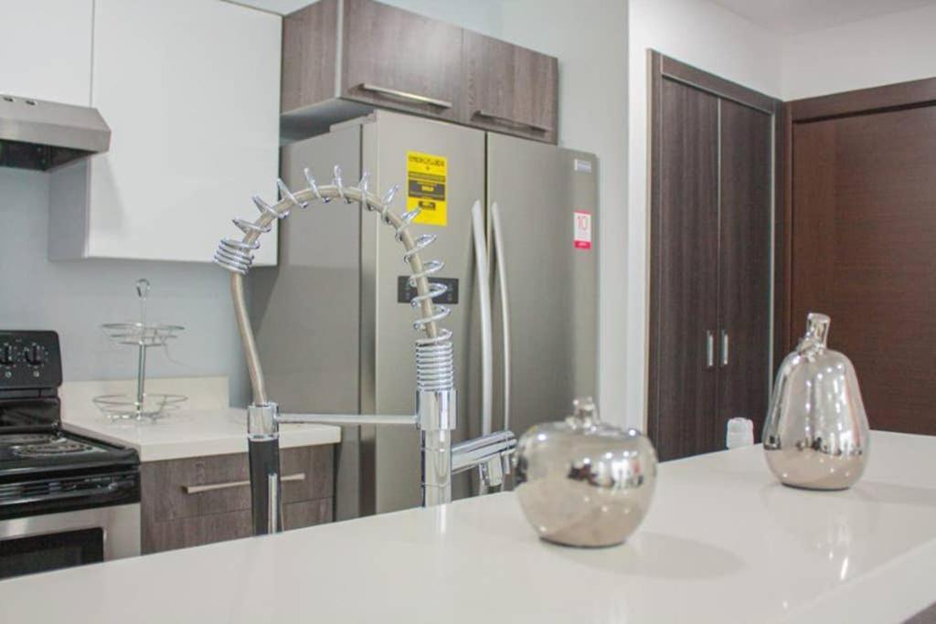 Moderno Y Acogedor Condominio En Zona Exclusiva San Pedro Sula Dış mekan fotoğraf